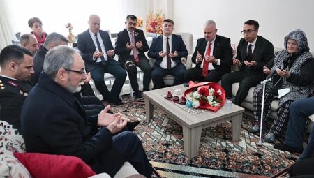 Başkan Pehlivan, şehit ailelerini ziyaret etti, “Başımızın tacısınız”