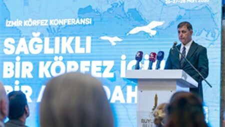 Başkan Tugay’dan İzmir Körfezi için ortak mücadele çağrısı