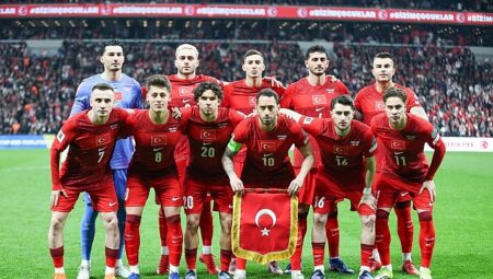 Bucalılar milli maçı dev ekranda izleyecek