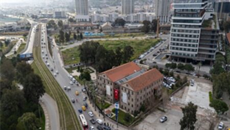 Harita ve Kadastro Mühendisleri Odası İzmir Şubesi’nden Başkan Tugay’a destek “Tescil yasaya aykırı”