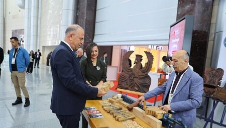 Karabağlar Belediyesi’nden mobilya sektörüne güçlü destek