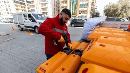 Karşıyaka’da çöp toplama verimliliği için dubalı önlem