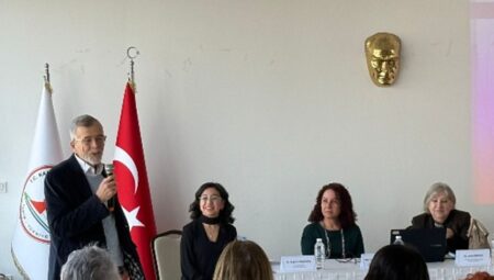 Karşıyaka’da ‘kadın ve kent’ vizyonu masaya yatırıldı