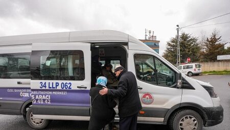 Maltepe Belediyesi’nden bayramda ücretsiz mezarlık seferleri