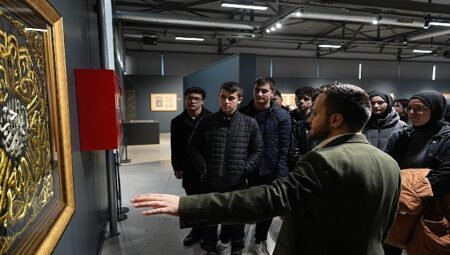 “Mukaddes Emanetleri” 23 bin kişi ziyaret etti