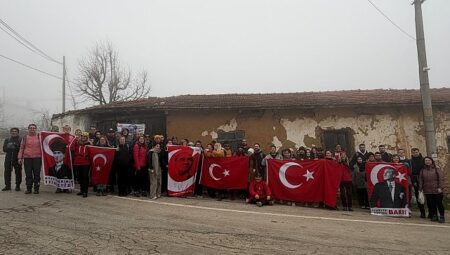 Nilüfer Belediyesi’nden 18 Mart Çanakkale Zaferi anısına doğa yürüyüşü