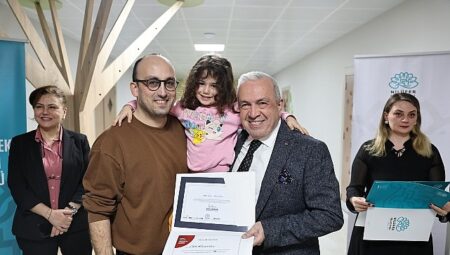 Nilüfer’de babalar eğitimlerini tamamladı sertifikalarını aldı