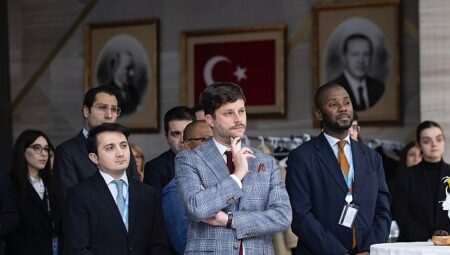 Prof. Dr. Sevil Atasoy:   “Uyuşturucu politikaları insan hakları ve halk sağlığı temelinde şekillenmeli”