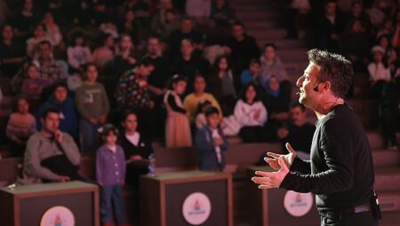 Rasim Başkan’dan Nevşehirli Çocuklara Bayram Hediyesi