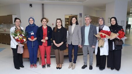 Sağlık Çalışanlarına 14 Mart Ziyareti