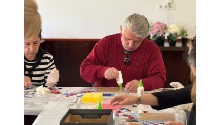 Bakırköy’de Atık Camlar Sanata Dönüştü