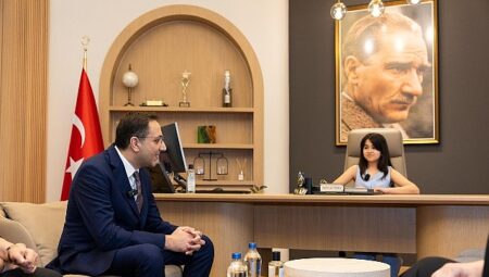 Balçova’da Başkanlık Koltuğu Geleceğin Sahiplerine Emanet Edildi