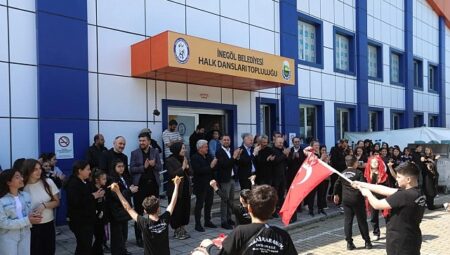 Başkan Taban’dan Halk Dansları Ekibine Ziyaret