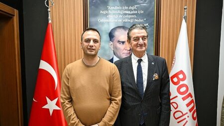 Bornova’da ADD’den güçlü mesaj: “Cumhuriyet değerleri ortak paydamızdır”