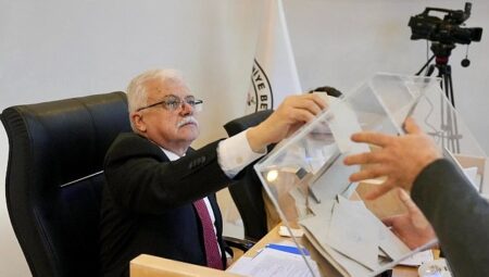 Burhaniye Belediyesi 2026 Yılı Nisan Ayı Olağan Meclis Toplantısı Gerçekleşti
