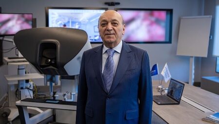 Cerrahide yeni bir dönem başlıyor: Telecerrahi