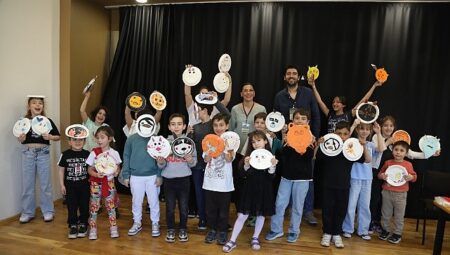 “Çık Dışarıya Oynayalım” Başlığıyla Düzenlenen Şehir Tiyatroları 40. Çocuk Şenliği Sona Erdi