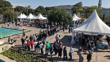 İzmirliler İZKİTAP’a akın etti