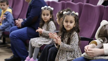 Kartepe’de Tiyatro Rüzgarı