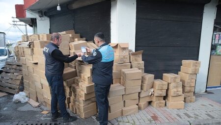 Konak zabıtası, halk sağlığını hiçe sayanlara geçit vermedi