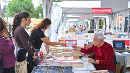 Kültürpark’ta büyük buluşma: İZKİTAP başlıyor