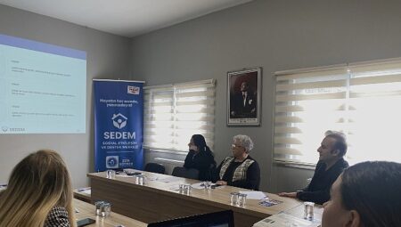 Maltepe Belediyesi’nden Muhtarlara Toplumsal Cinsiyet Eşitliği Semineri