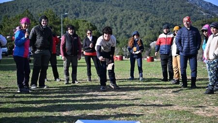 Manisa Şifa ve Sanatla Yeniden Doğdu: 486. Mesir Macunu Festivali Sona Erdi