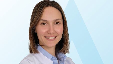 Menopozda hormon tedavisi her kadın için uygun değil!