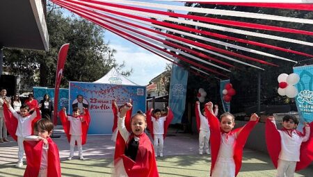 Nilüfer Belediyesi kreşlerinde 23 Nisan neşesi