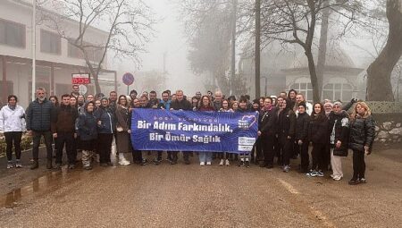 Nilüfer Belediyesi ve ONKODAY’dan kansere karşı farkındalık yürüyüşü