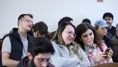 Osmangazi Belediyesi’nden Düşünmeye Yön Veren Buluşmalar