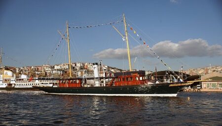 Rahmi M. Koç Müzesi denizcilik koleksiyonuna iki dünya mirası ekledi