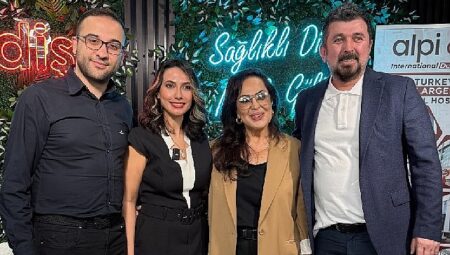 Türk sinemasının sultanı Türkan Şoray’dan Alpi Diş Hastanesine anlamlı ziyaret