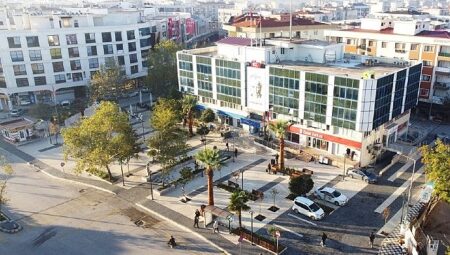 Tütüncüoğlu Parkı Yenilendi