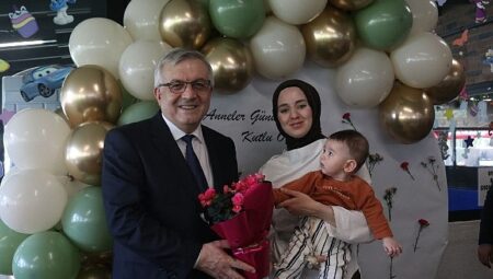 Anne Adaylarının İlk Anneler Günü Heyecanı