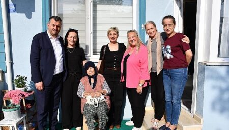 Başkan Taşyasan’dan Anneler Günü ziyareti