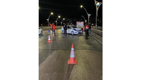 Büyükşehir A Takımı’ndan kazaya ilk müdahale