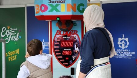 Gençliğin enerjisi EnFest heyecanıyla buluştu