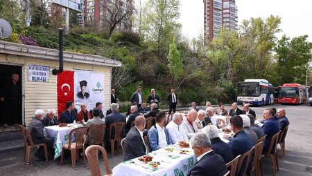 Halk Otobüsü Esnafıyla Dayanışma Kahvaltısı