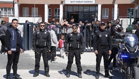 Keçiören zabıtasından öğrenci güvenliği için yoğun mesai