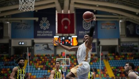 Konya Büyükşehir Play-Off Çeyrek Finalinde Avantajı Kaptı
