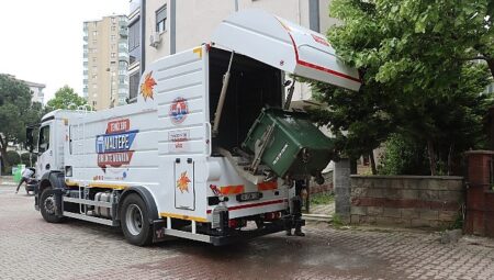Maltepe’de temizlik seferberliği Feyzullah Mahallesi’nde