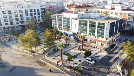 Menderes Belediyesi’nden Kadınlara Doğa Yürüyüşü