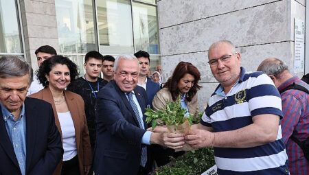 Nilüfer’de 120 bin fide vatandaşla buluştu