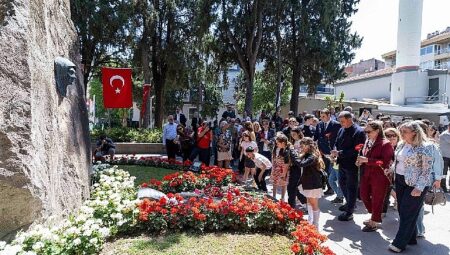 “Öz annemizsiniz, hepimiz sizin çocuklarınızız”