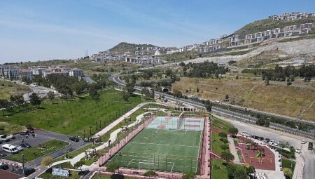 Özgür Özel Bayraklı’da Ferdi Zeyrek Spor Kompleksi Açılışı ve Araç Filosu Tanıtımına Katılacak