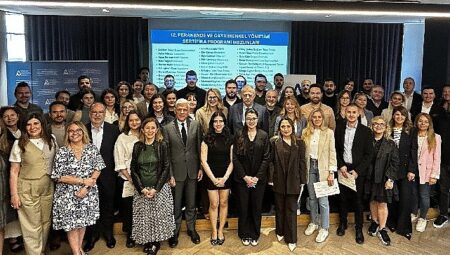 Özyeğin Üniversitesi Alp Alkaş Perakende ve Gayrimenkul Merkezi’nde 12. Program Sertifika Töreni Düzenlendi