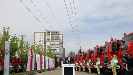 Yangınla Mücadelede Kara Gücüne 101 Yeni Araç Eklendi