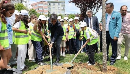 Bağcıların çocuklarından “Sıfır Atık” gösterisi
