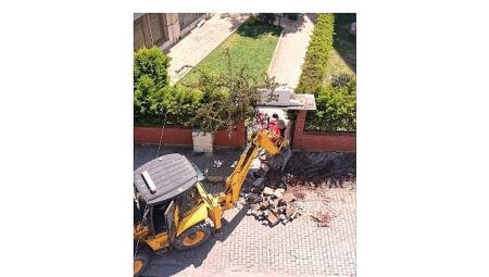 Balçova’da Asfalt Seferberliği Sürüyor